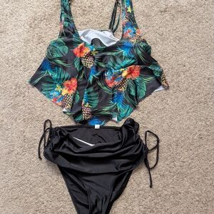 Amazon Tropical Print Bikini Set - Black and Multicolor🌟